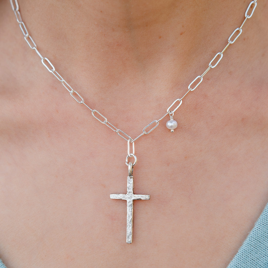 Adina Silver Chain Necklace with Hammered Cross and Tiny Pearl Necklace Size: 16 INCH